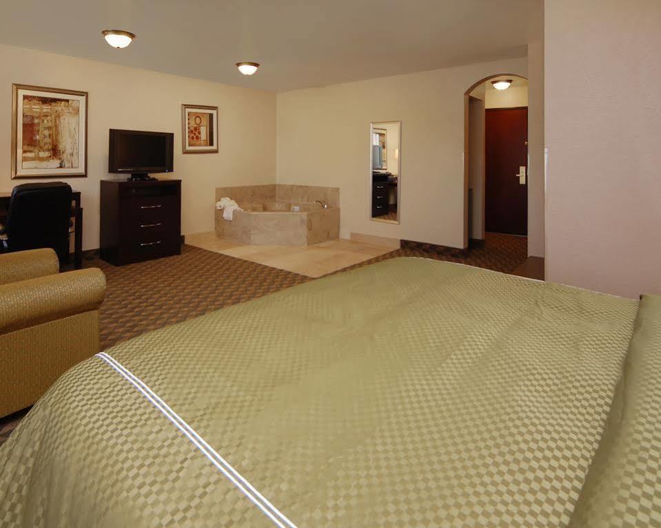 Comfort Suites Benbrook Extérieur photo